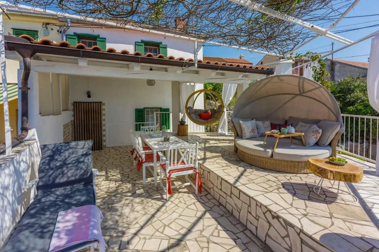 Holiday Home In Dramalj 39279