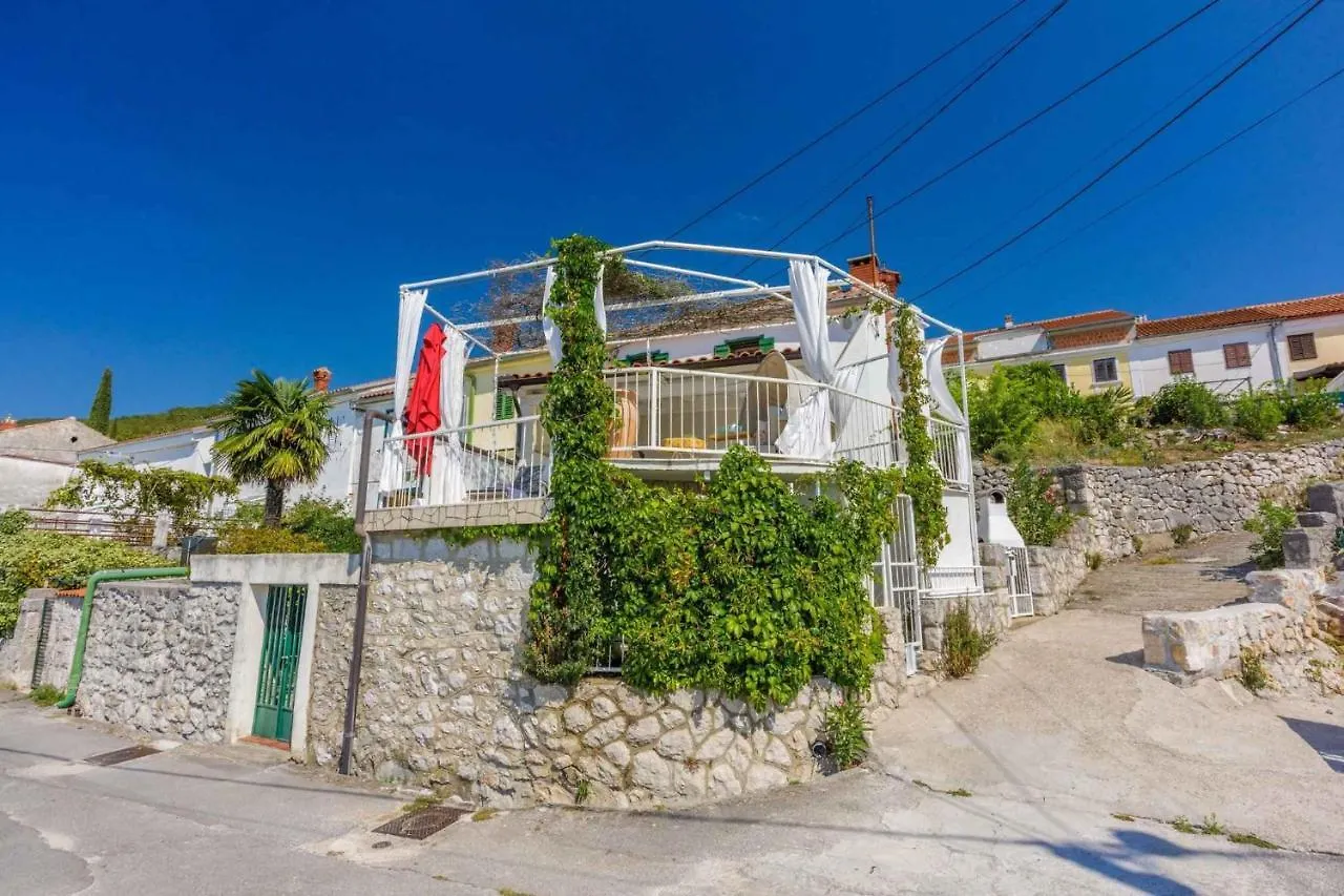 Holiday Home In Dramalj 39279 Croatia
